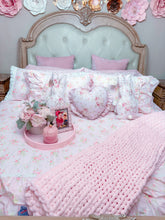 Load image into Gallery viewer, Heart Pillow
