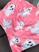 Load image into Gallery viewer, Boo Pink Blanket