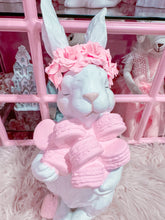 Load image into Gallery viewer, Cupcakes Bunny