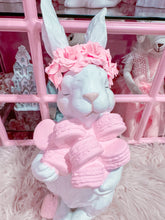 Load image into Gallery viewer, Cupcakes Bunny
